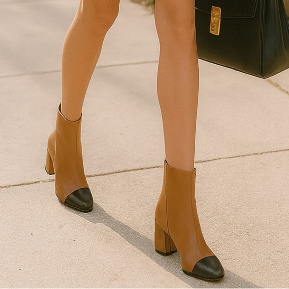 Liz Claiborne Kendale Two-Tone Ankle Boots Tan & Black Cap Toe Sz 7M Vegan NWT - Picture 2 of 9